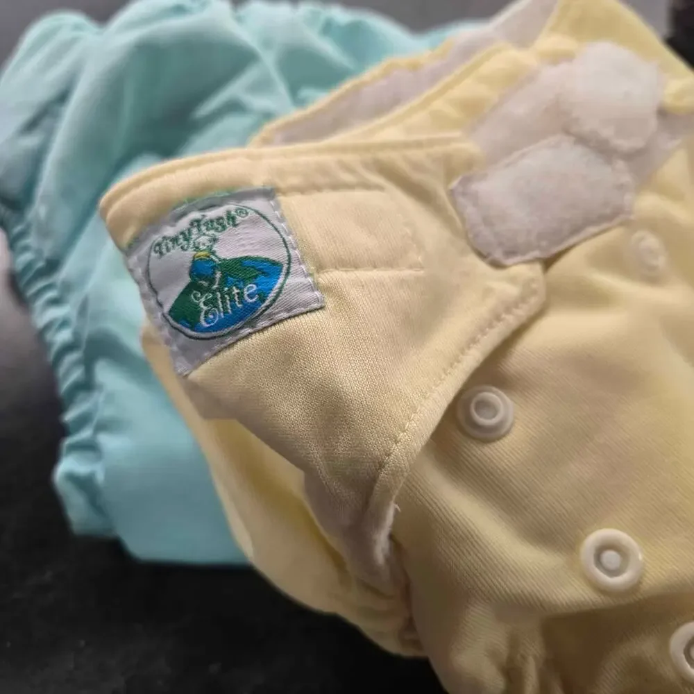 Tiny Tush Elite One-Size Cloth‎ Diaper Bundle - Set of 4 + 8 Inserts